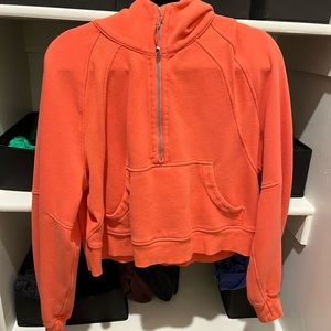 Lululemon Scuba Orange size M/L perfect condition barely worn